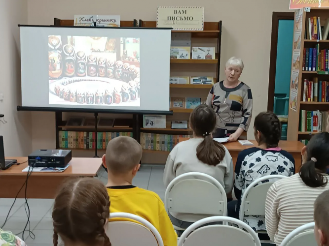 Экскурсия в библиотеку