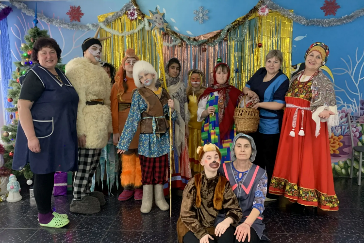 Святочное представление театральной студии «Страна чудес»